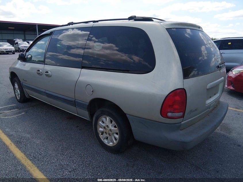 1999 PLYMOUTH GRAND VOYAGER auction photo 3