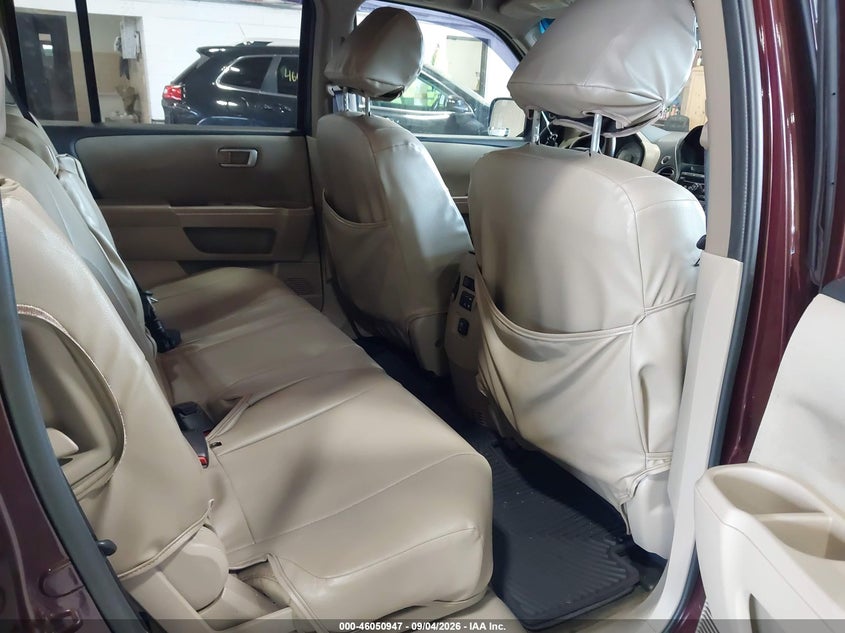 2015 HONDA PILOT auction photo 8