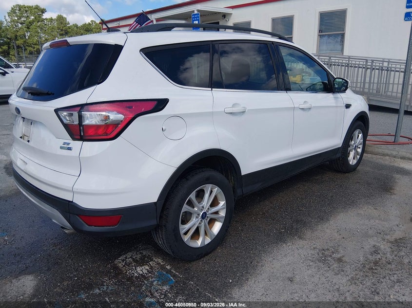 Vin: 1fmcu9gd1jud08704, lot: 46550436, ford escape se 20184