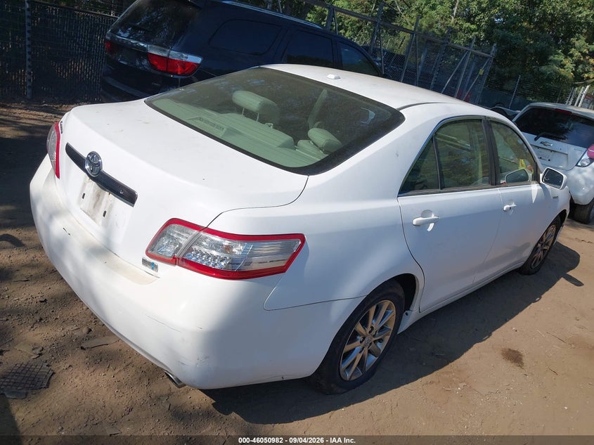 2010 TOYOTA CAMRY HYBRID auction photo 4