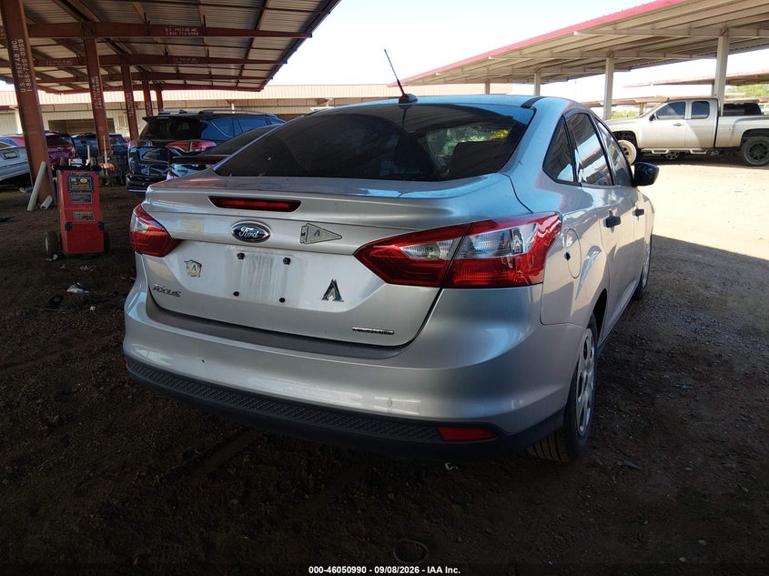 Vin: 1fadp3e23dl353125, lot: 46550476, ford focus s 20134