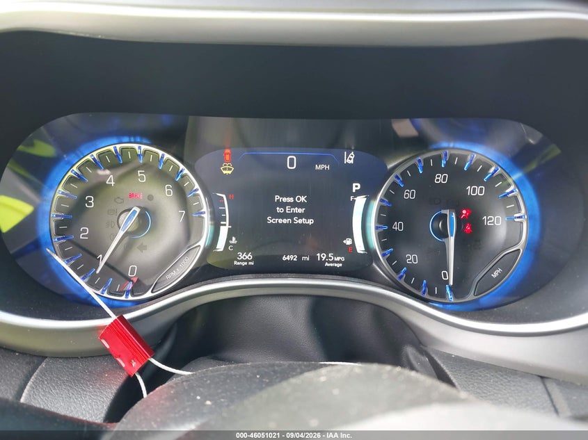 2027 CHRYSLER PACIFICA auction photo 7