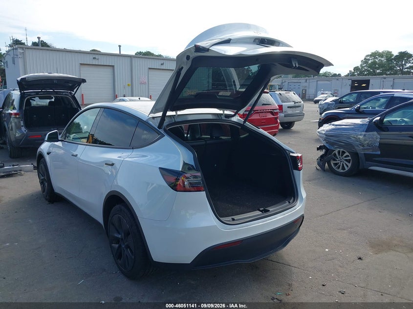 2024 TESLA MODEL Y auction photo 3
