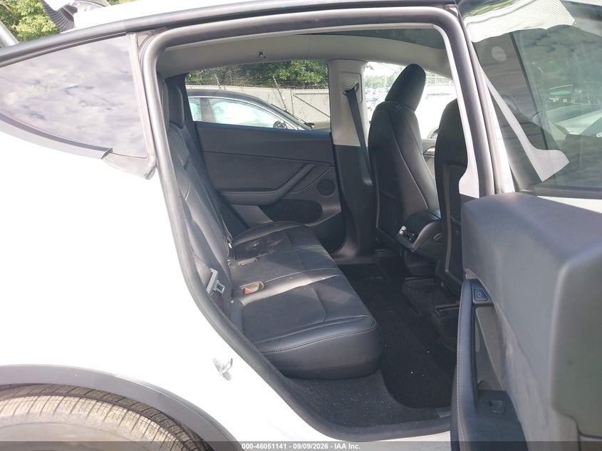 2024 TESLA MODEL Y auction photo 8