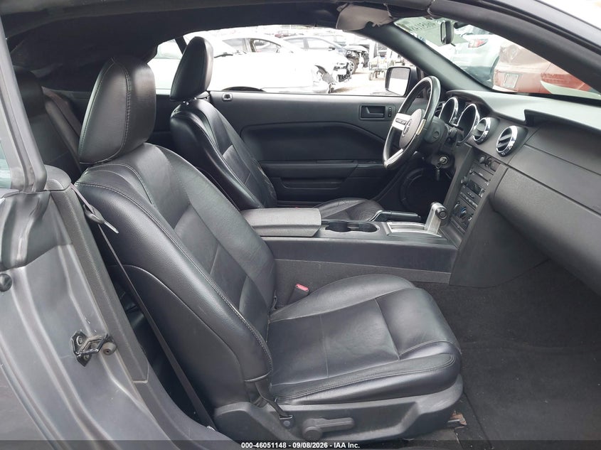 2006 FORD MUSTANG auction photo 5