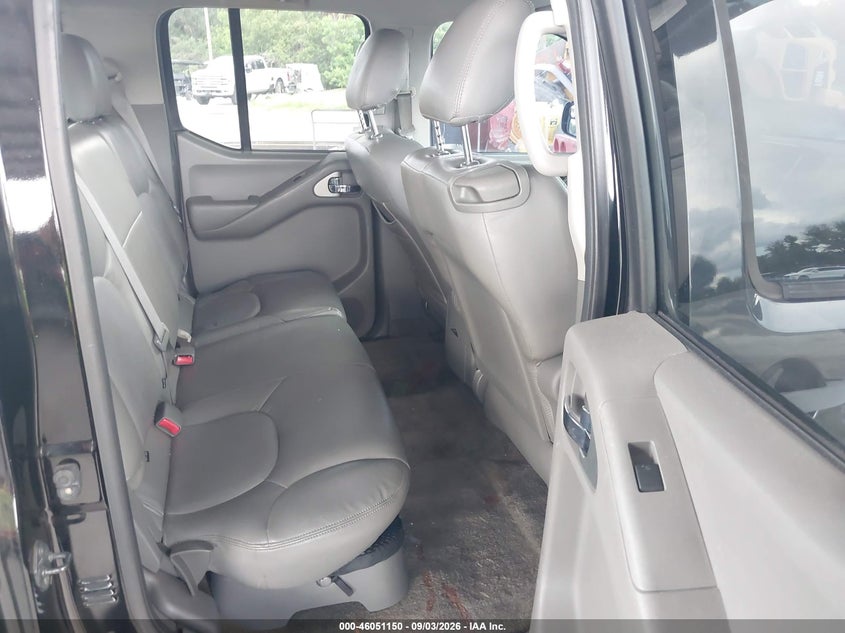 2010 NISSAN FRONTIER auction photo 8