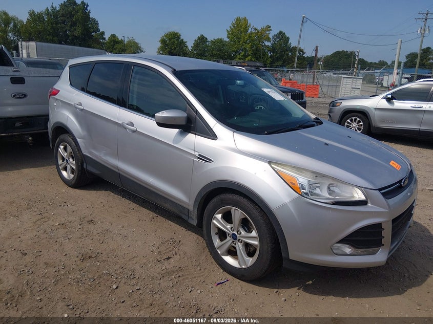 2015 FORD ESCAPE auction photo 1