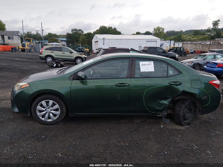 TOYOTA COROLLA - zdjęcie 14