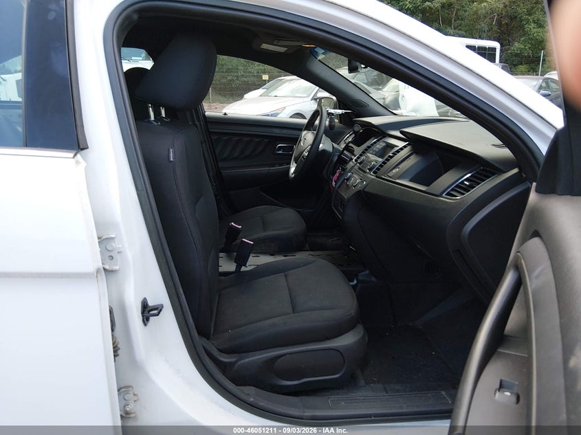 FORD POLICE INTERCEPTOR 2017 VIN 1FAHP2L84HG145613