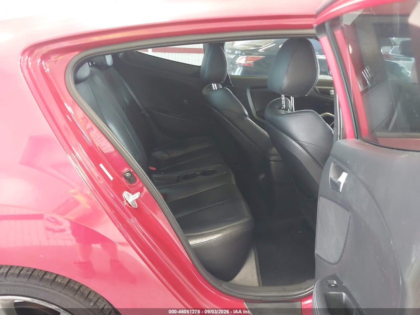 2013 HYUNDAI VELOSTER auction photo 8
