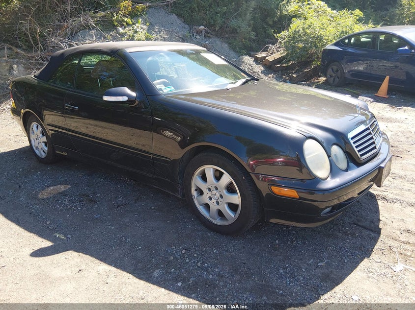2002 MERCEDES-BENZ CLK 320 auction photo 1