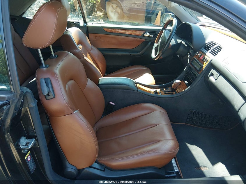 2002 MERCEDES-BENZ CLK 320 auction photo 5