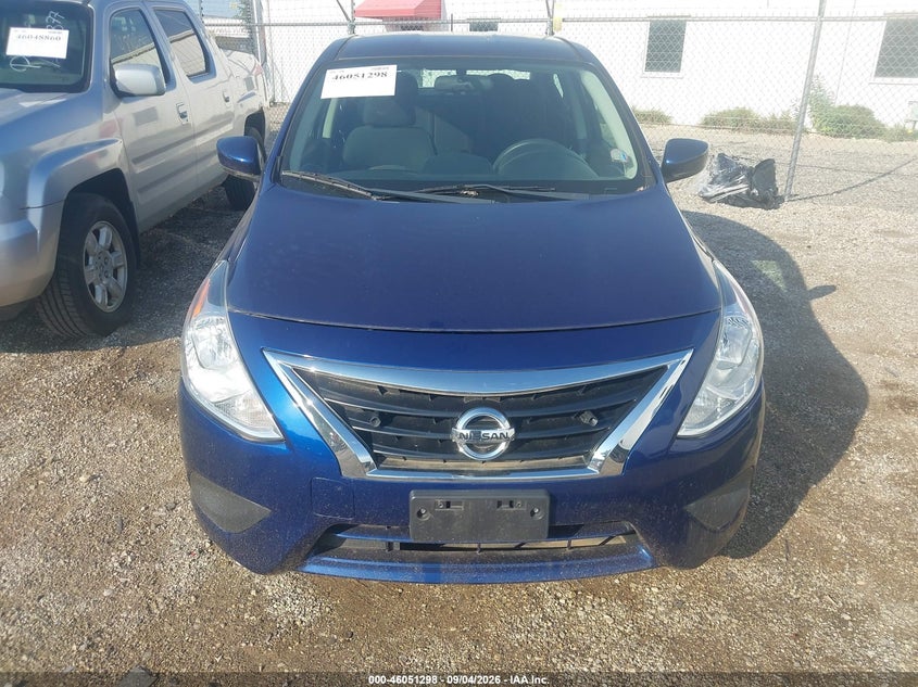 2019 NISSAN VERSA auction photo 6