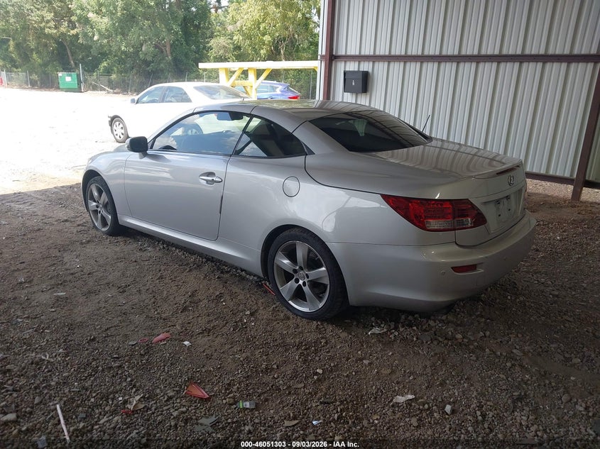 2011 LEXUS IS 350C auction photo 3