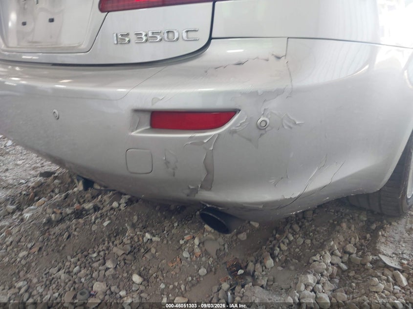2011 LEXUS IS 350C auction photo 6