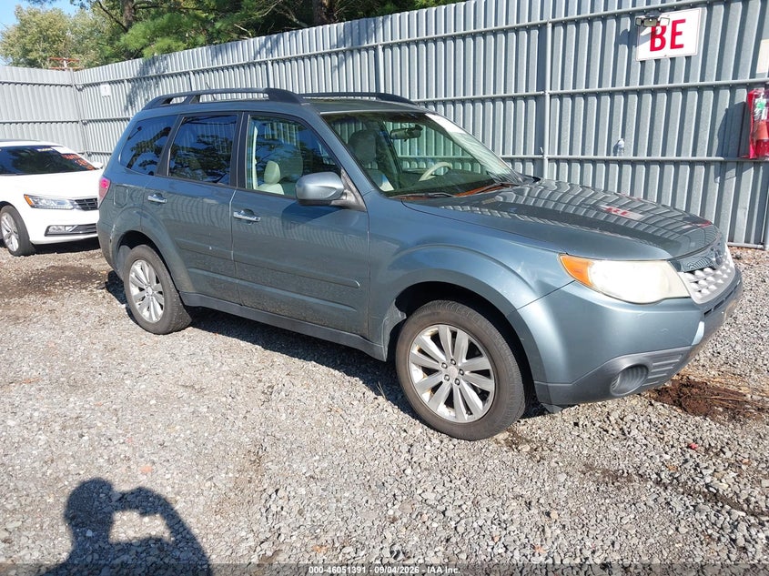 2011 SUBARU FORESTER auction photo 1