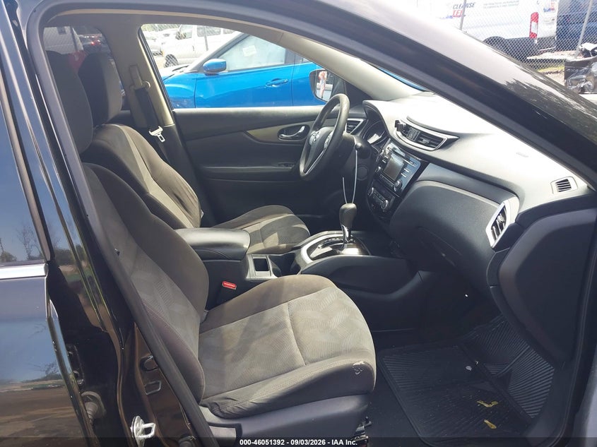 2016 NISSAN ROGUE auction photo 5
