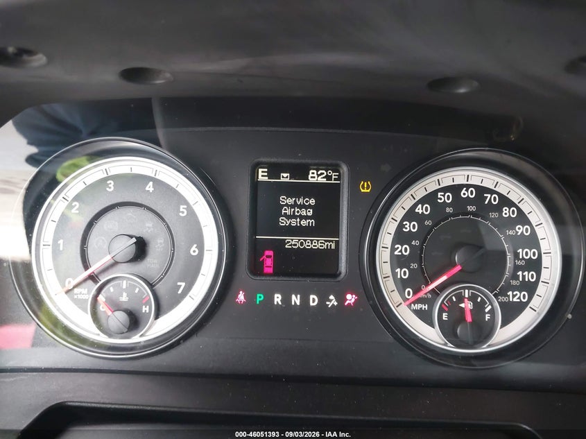 2014 RAM 1500 auction photo 7