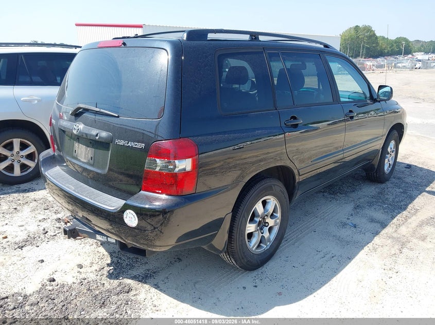2004 TOYOTA HIGHLANDER auction photo 4