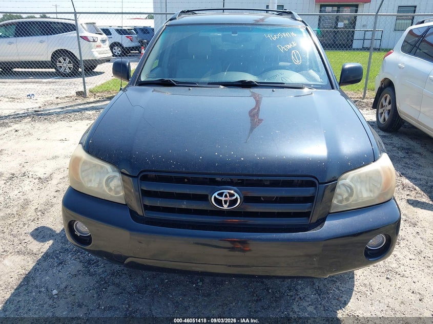 2004 TOYOTA HIGHLANDER auction photo 6