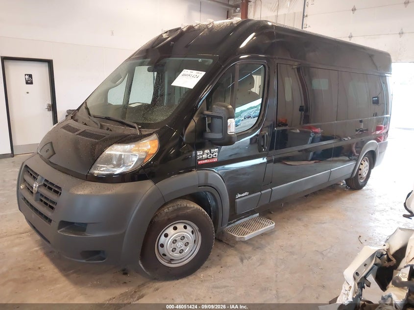 Vin: 3c7wrvpg2je129921, lot: 46550921, ram promaster 2500 window van high roof 159 wb 20182