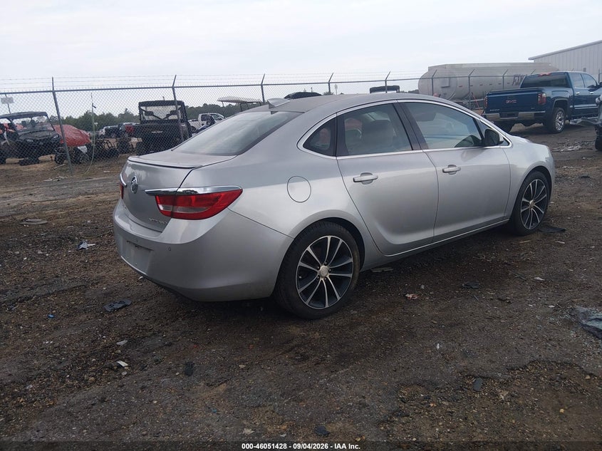 2016 BUICK VERANO auction photo 4