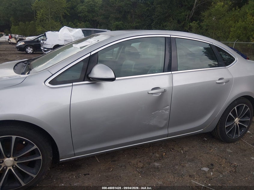 2016 BUICK VERANO auction photo 6