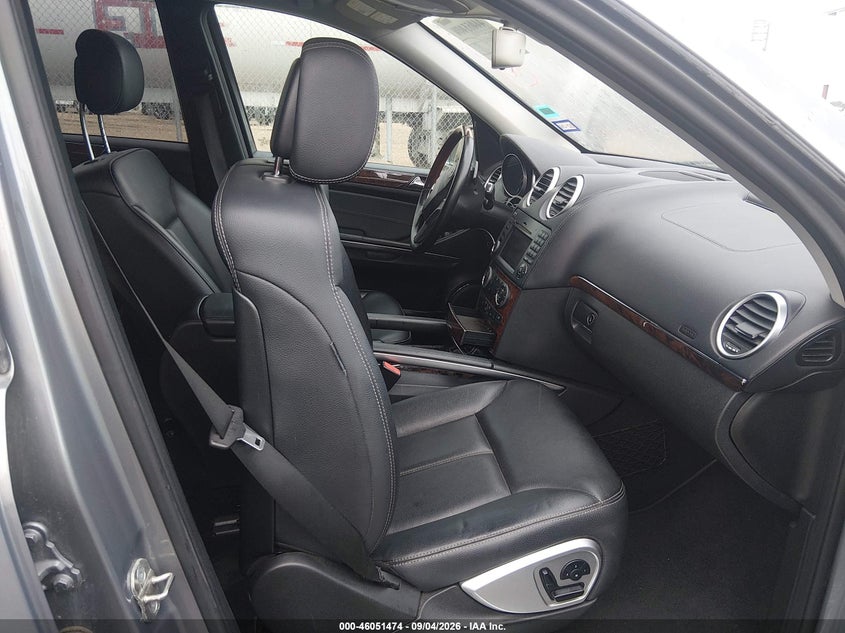 2011 MERCEDES-BENZ GL 450 auction photo 5
