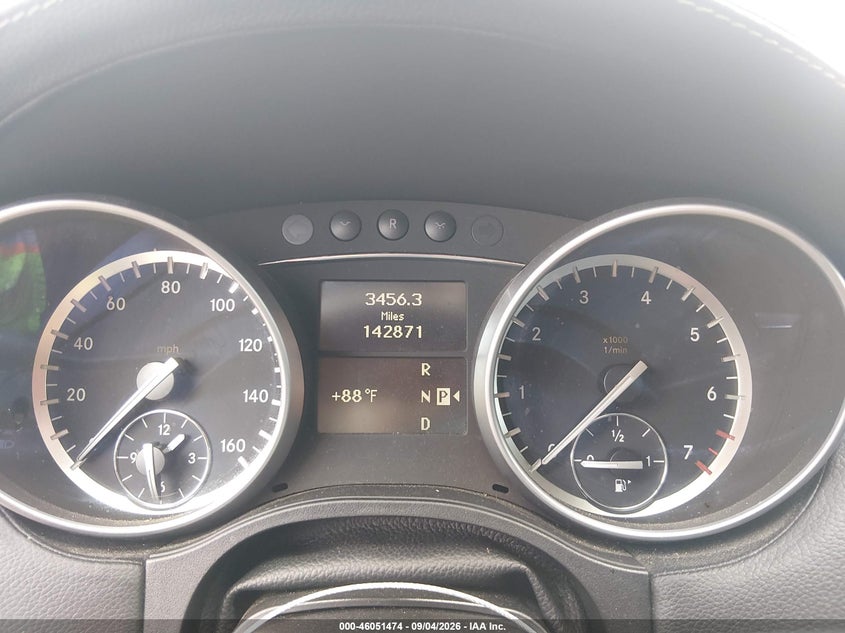 2011 MERCEDES-BENZ GL 450 auction photo 7