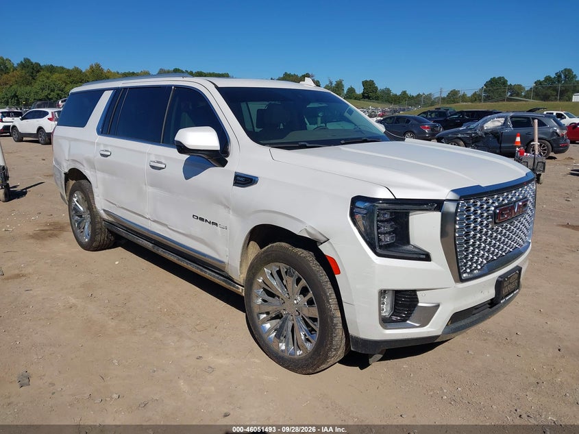 Vin: 1gks2jkl2mr150116, lot: 46550990, gmc yukon xl 4wd denali 2021 img_1