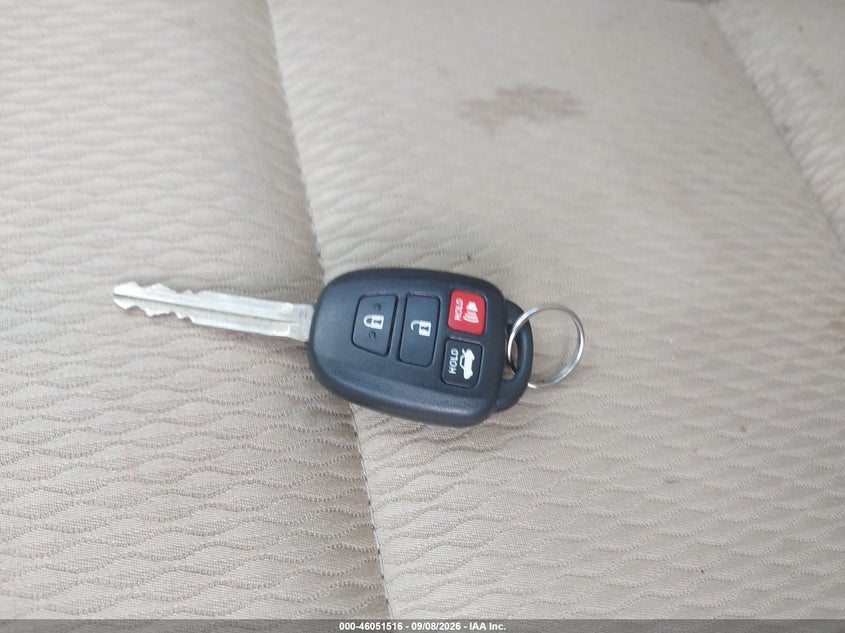 TOYOTA COROLLA - zdjęcie 11
