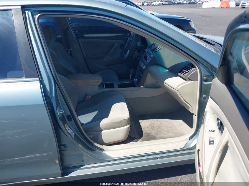 2011 TOYOTA CAMRY auction photo 5