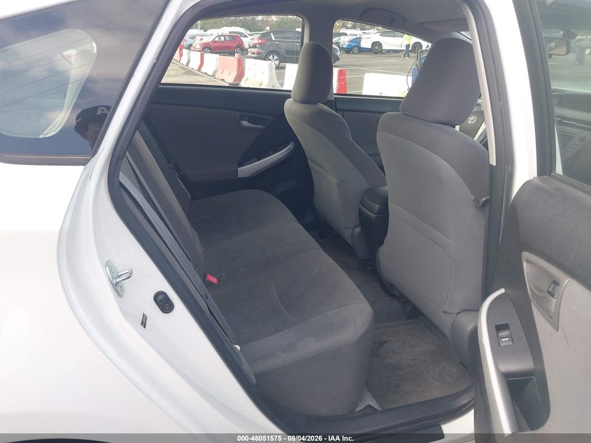 2012 TOYOTA PRIUS auction photo 8