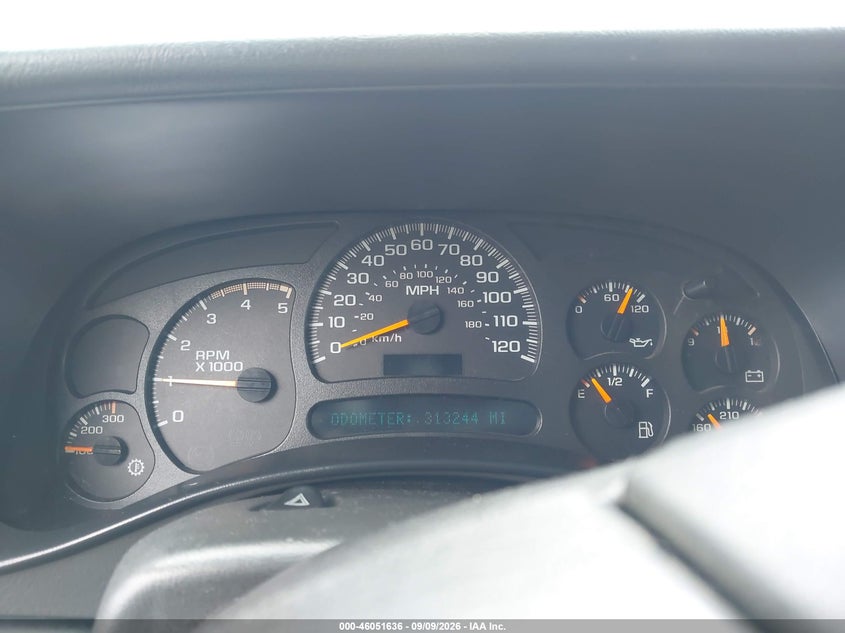 2005 GMC SIERRA 2500HD auction photo 7