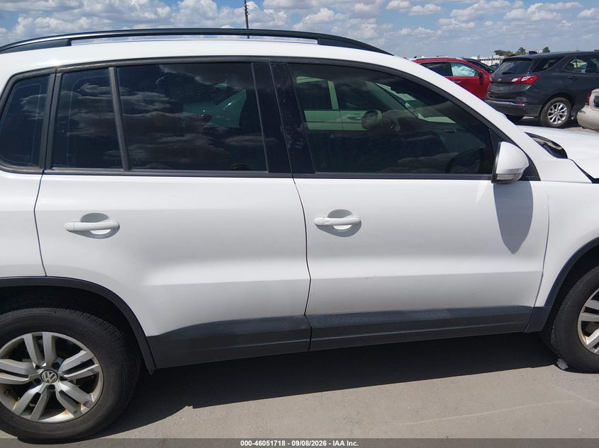 2017 VOLKSWAGEN TIGUAN 2.0T S · Фото 13