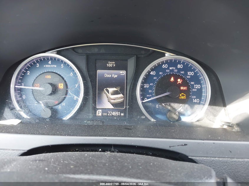TOYOTA CAMRY - zdjęcie 7