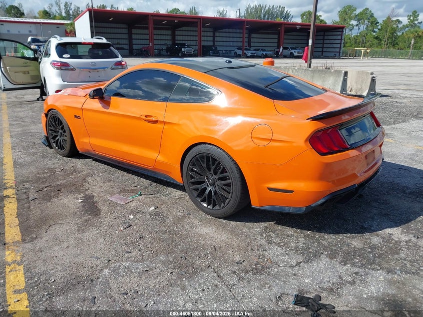 FORD MUSTANG - zdjęcie 3