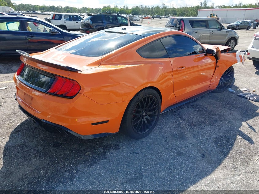 FORD MUSTANG - zdjęcie 4