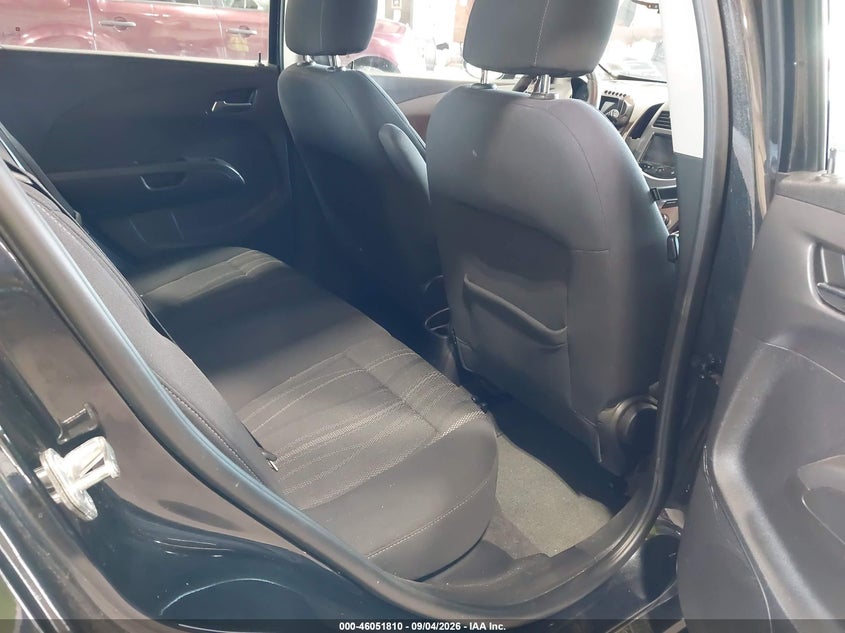2013 CHEVROLET SONIC auction photo 8