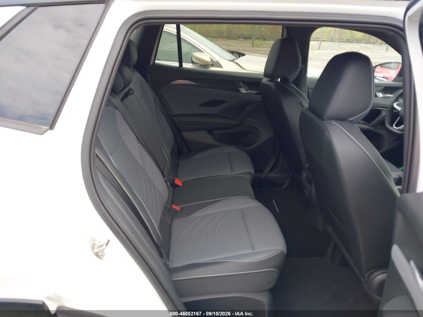 VOLKSWAGEN TIGUAN 2025 VIN 3VVGR7RM2SM013000