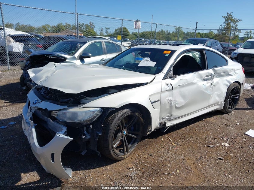 Vin: wbs3r9c52fk329982, lot: 46551754, bmw m4 20152
