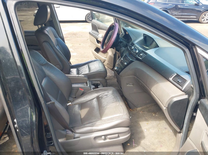 2011 HONDA ODYSSEY auction photo 5