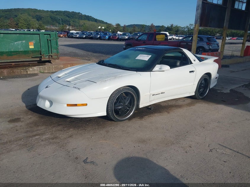 1995 PONTIAC FIREBIRD auction photo 2