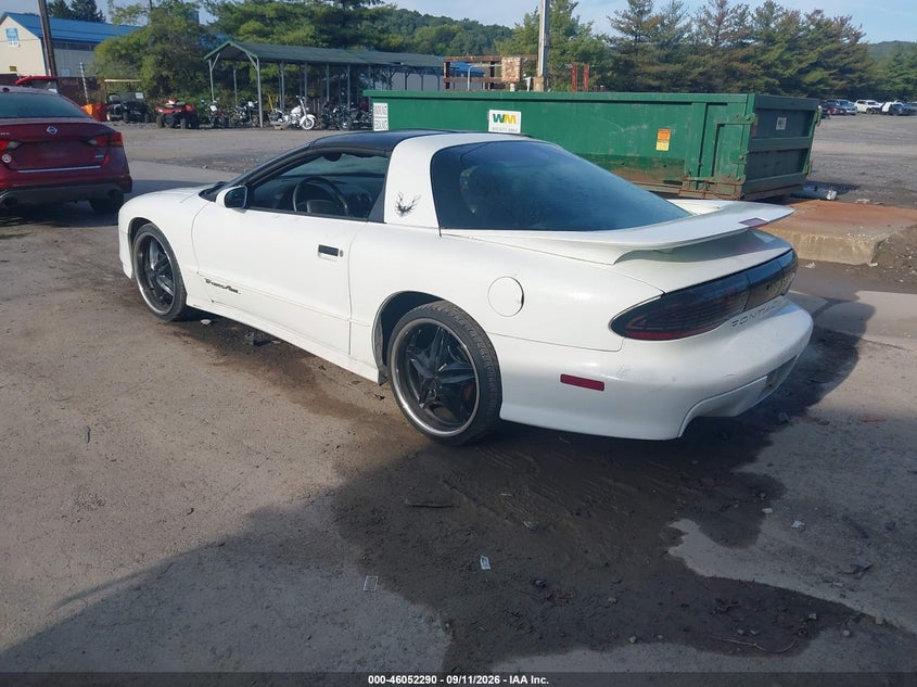 1995 PONTIAC FIREBIRD auction photo 3