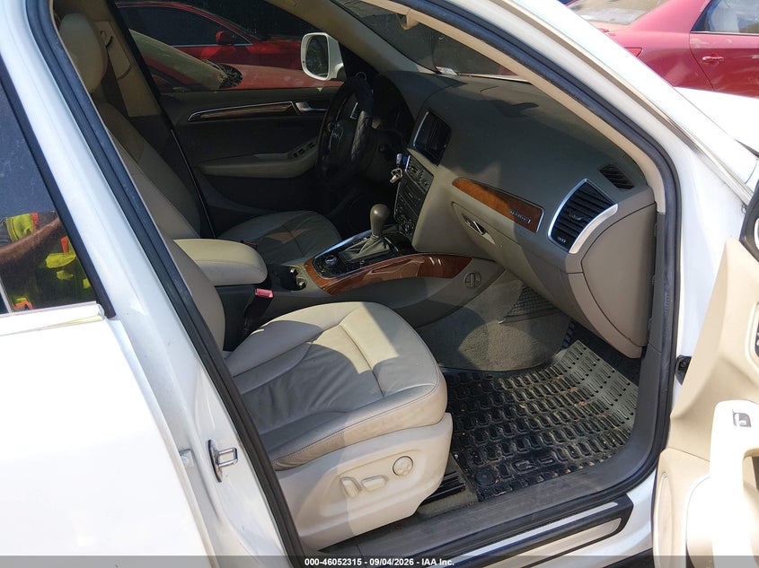 2010 AUDI Q5 auction photo 5