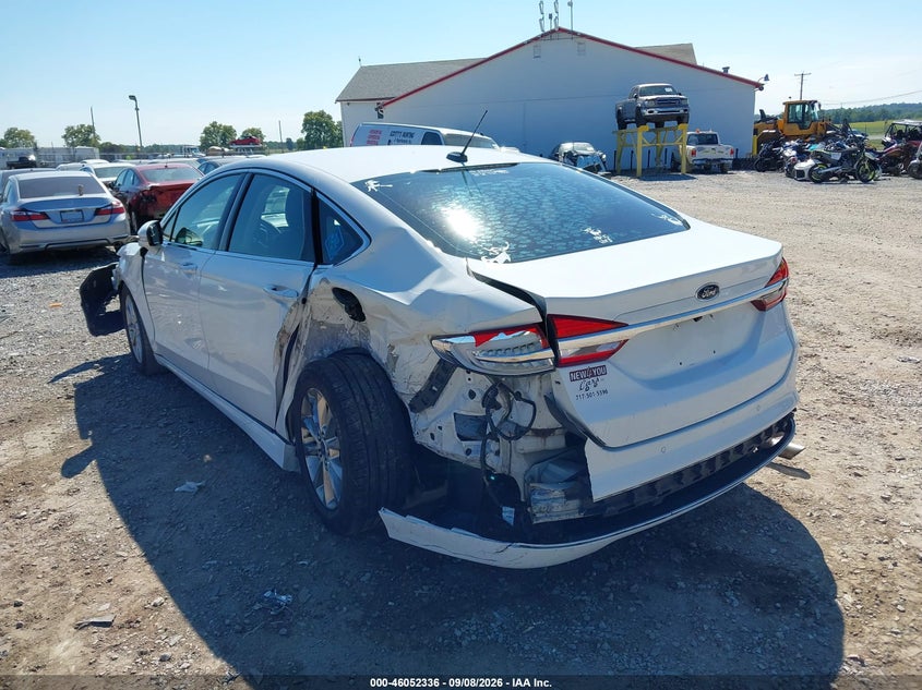 Vin: 3fa6p0hd6hr266007, lot: 46551857, ford fusion se 20173