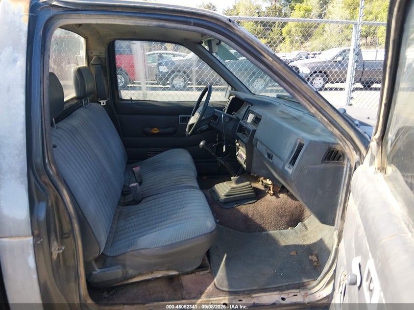 1993 NISSAN TRUCK