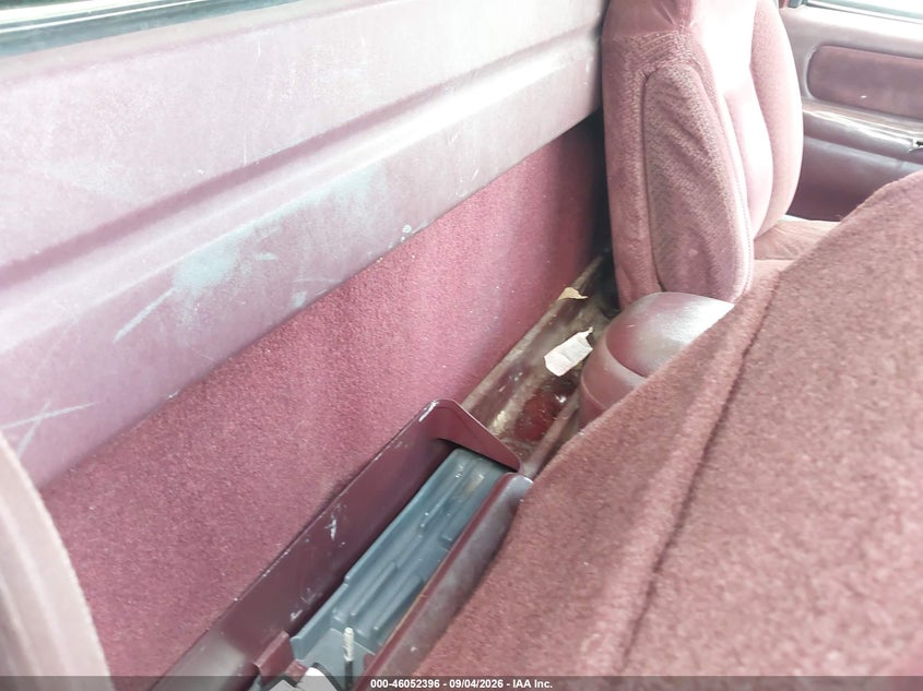 1998 GMC SIERRA 1500 auction photo 8