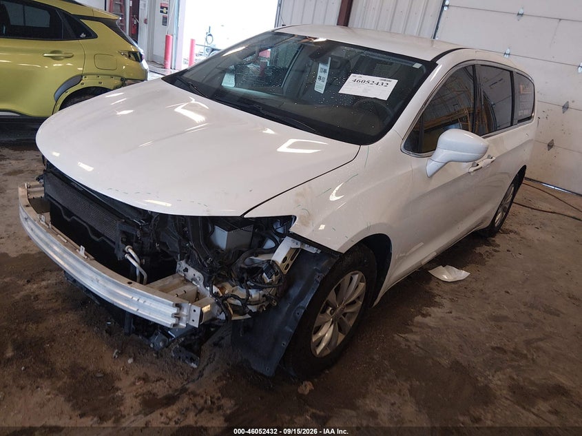 Vin: 2c4rc1fg1jr112502, lot: 46551953, chrysler pacifica touring plus 20182