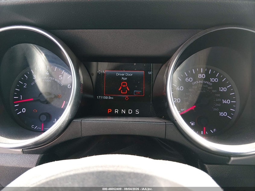 2019 FORD MUSTANG auction photo 7